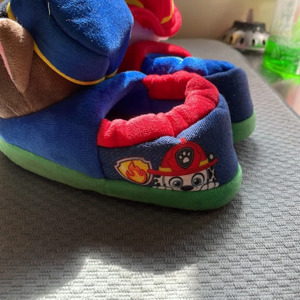 Unisex paw patrol slippers size 56